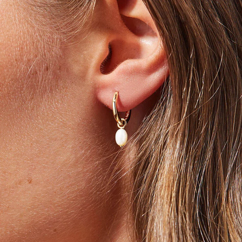 Drop Pearl Earrings