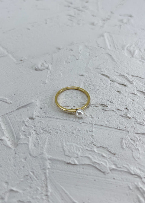 Sol Pearl Ring
