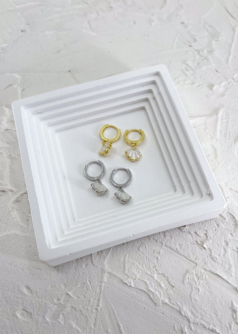 Solea Shell Drop Earrings