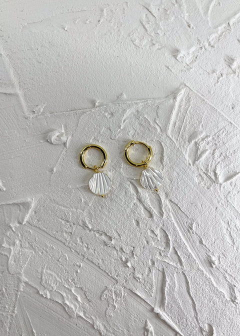 Lumière Shell Earrings