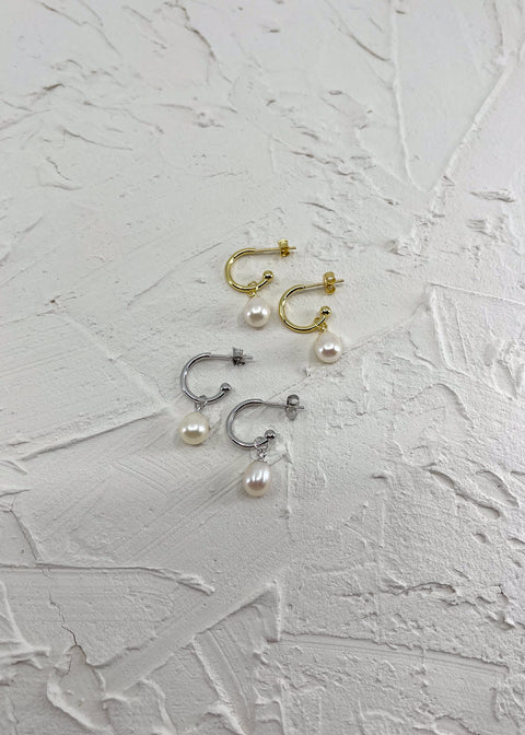 Cala Pearl Earrings